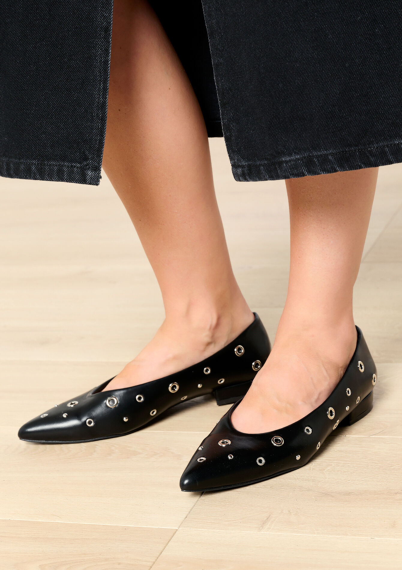 Flat ballerinas with studs, , hi-res