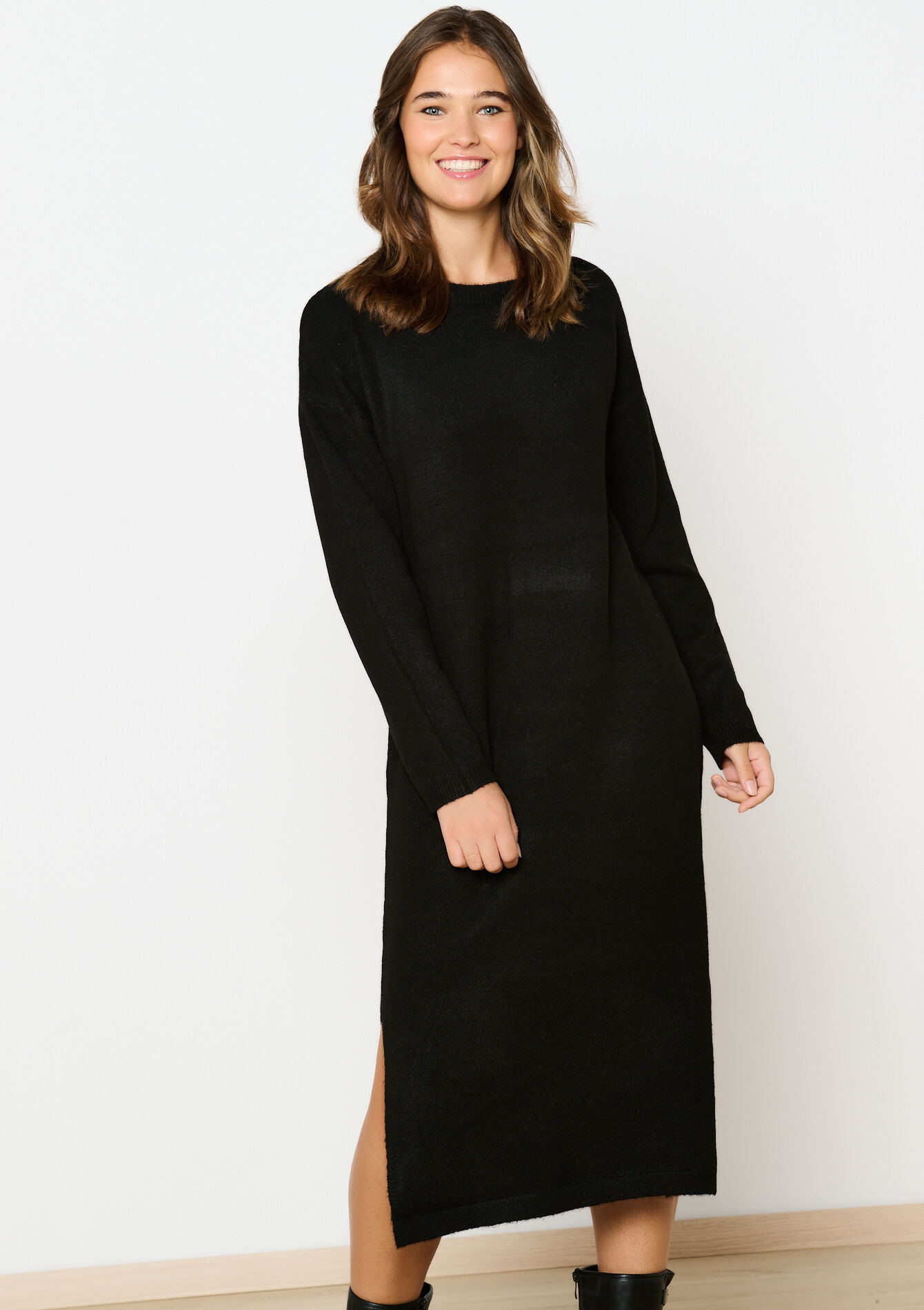 Midi sweater dress, , hi-res