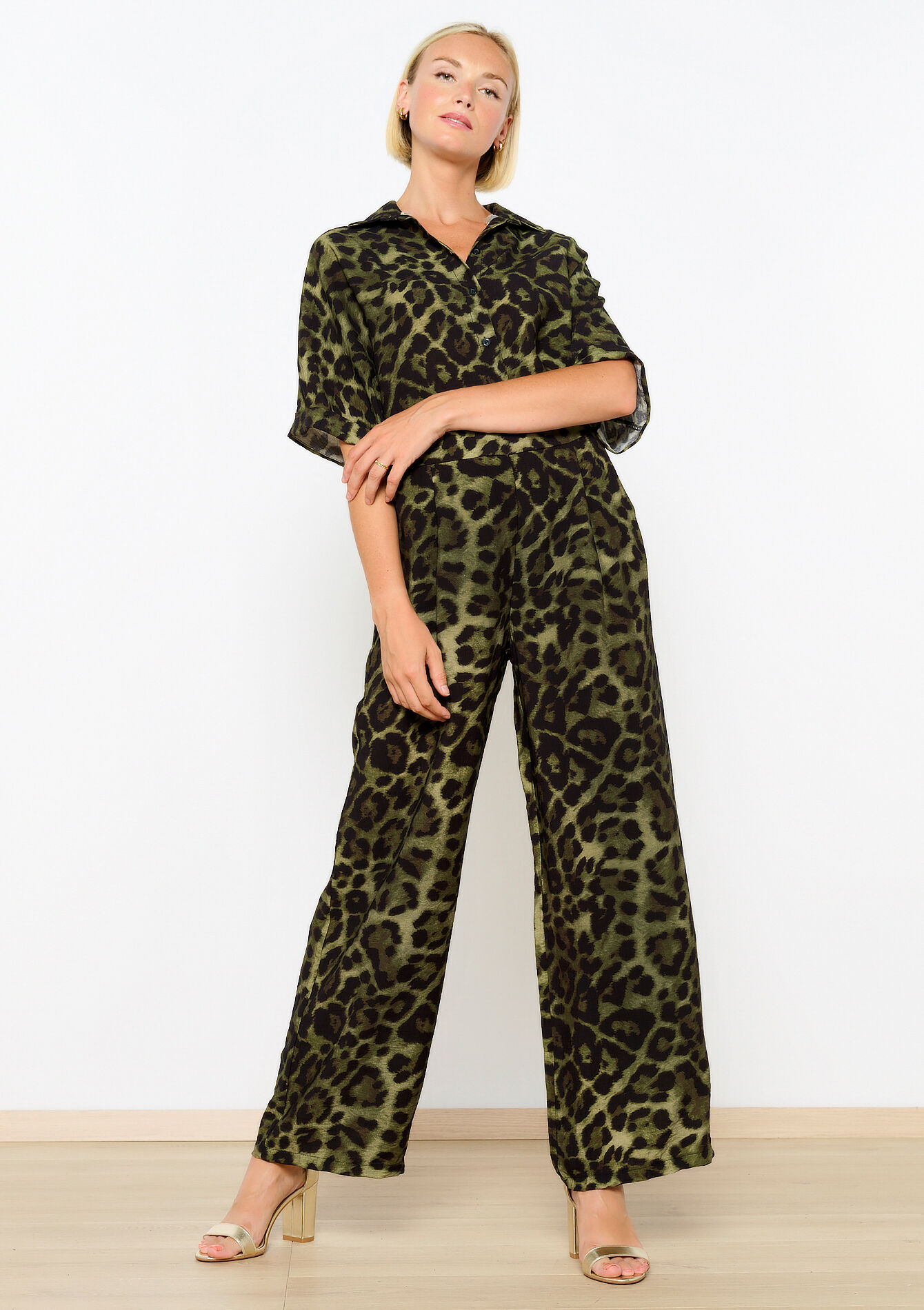 Wide trousers with leopard print, , back