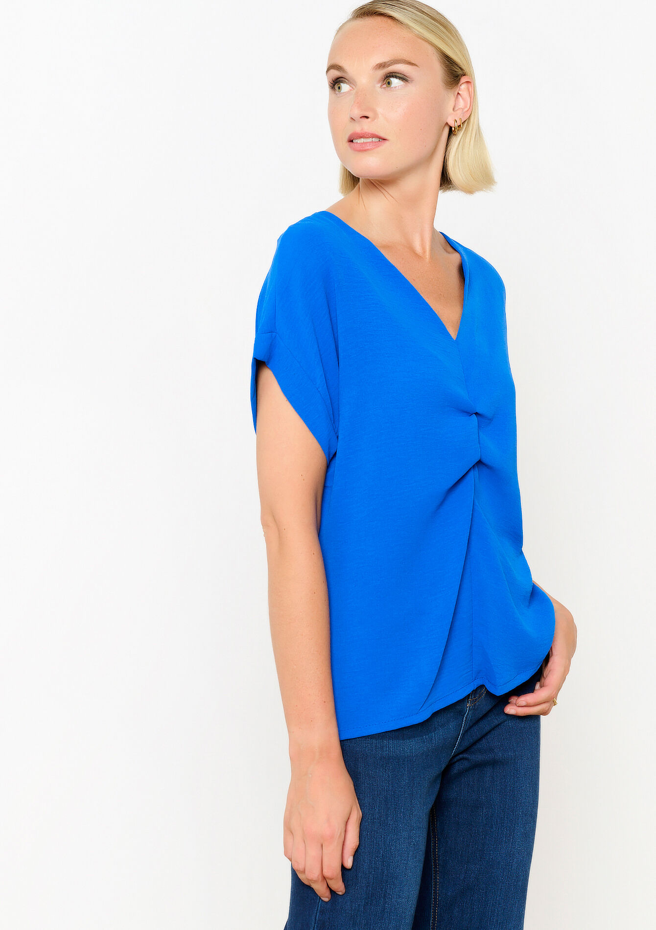 Blouse with V-neck, , back