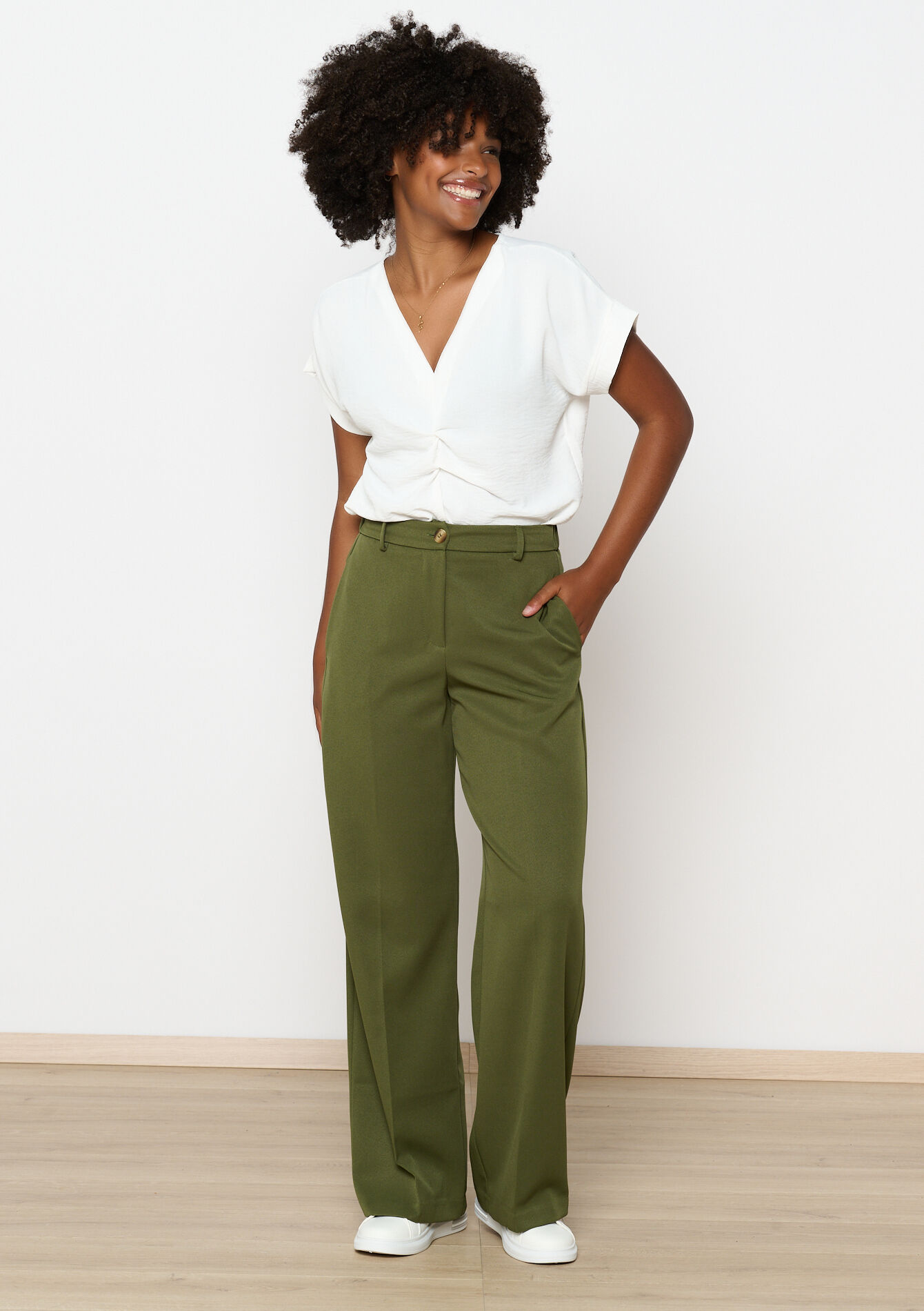 Wide trousers in twill, , back