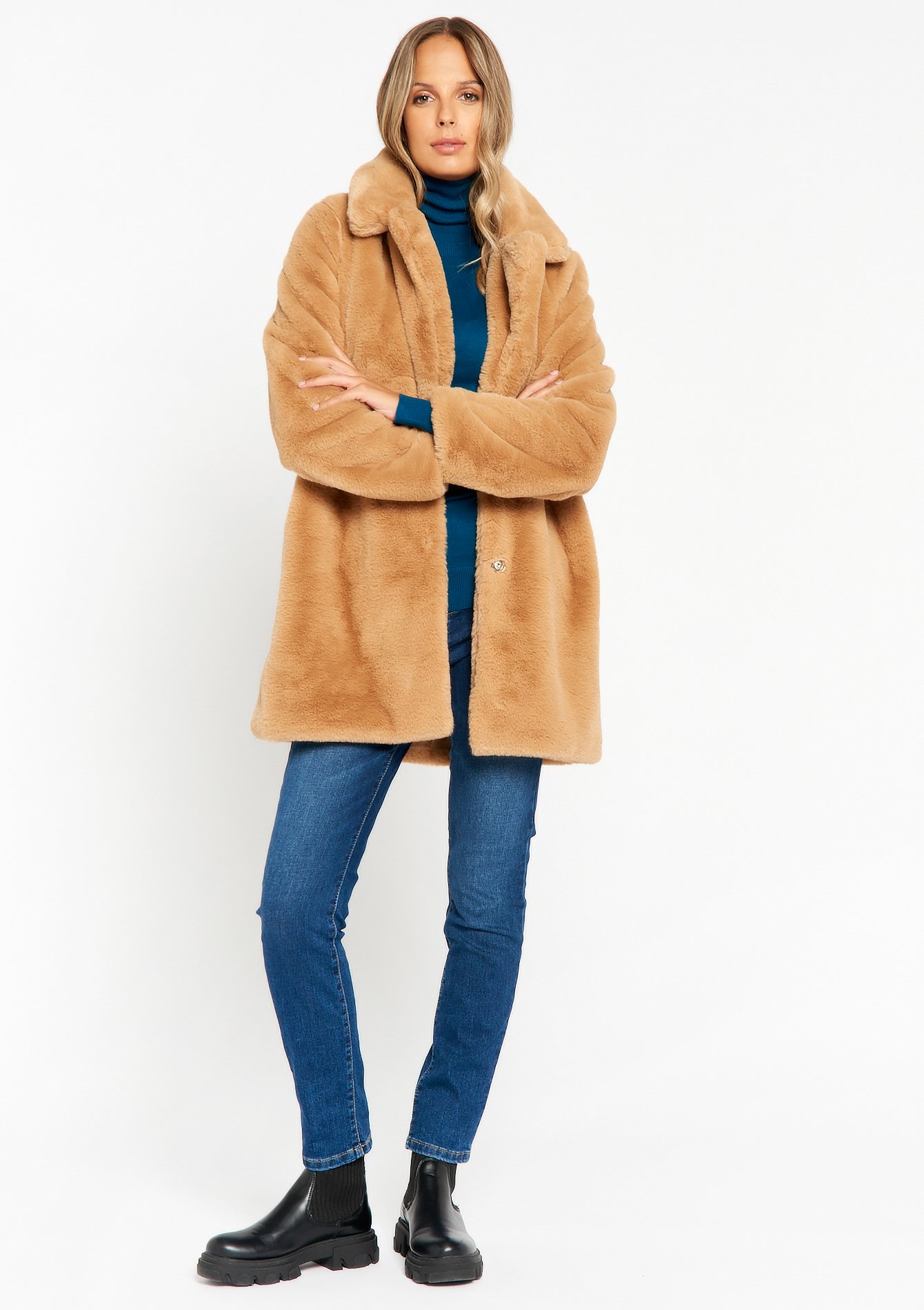 Long faux fur jacket - LolaLiza