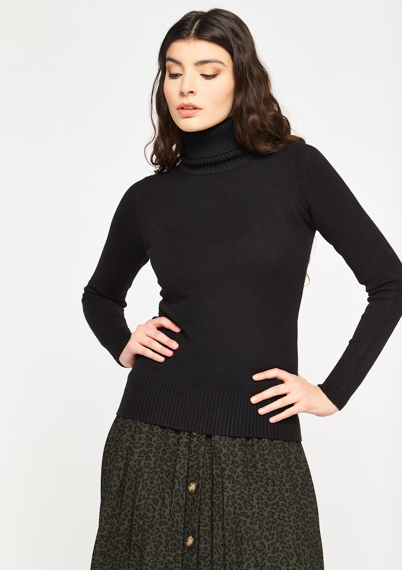 Turtleneck sweater - LolaLiza