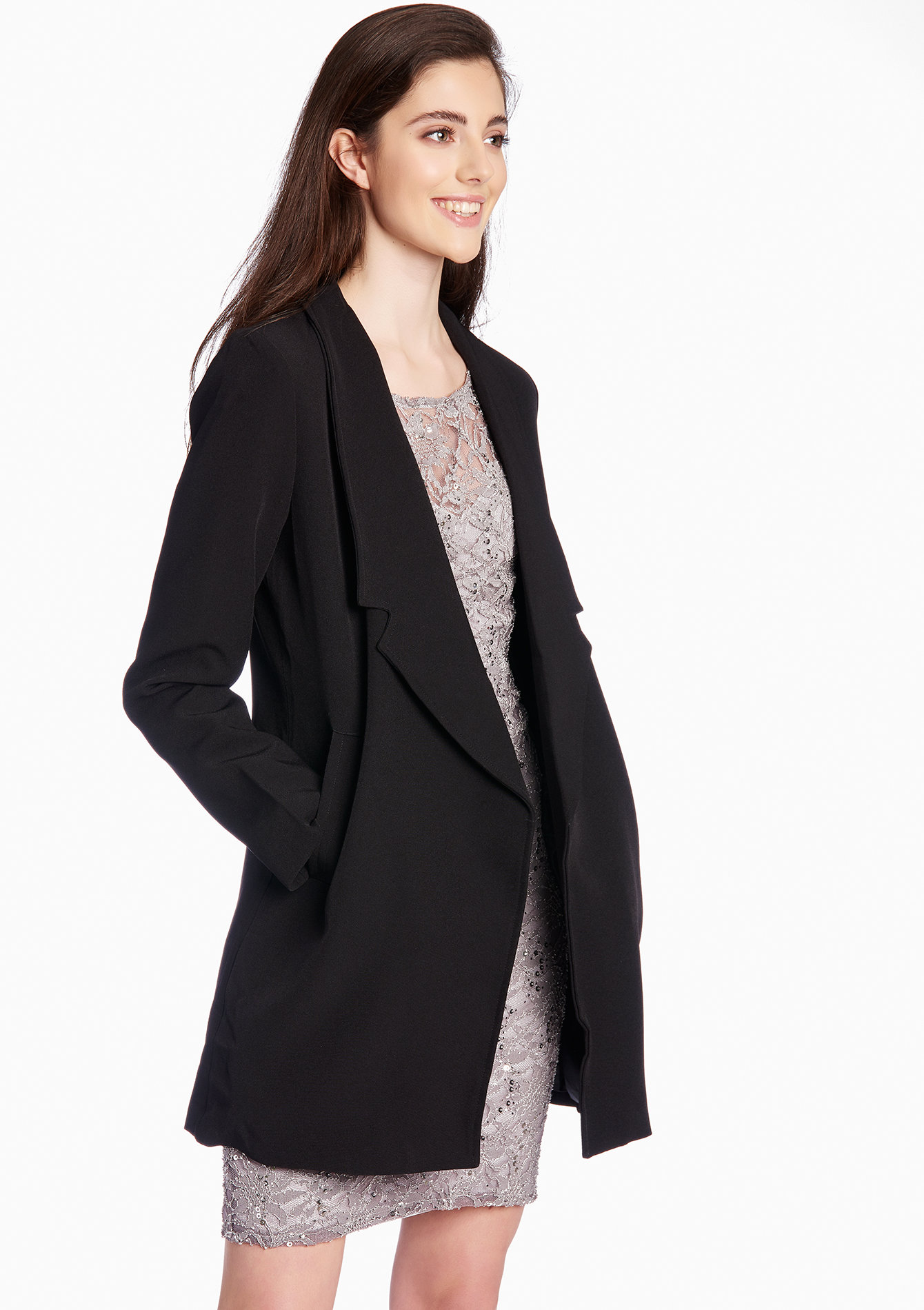 Long plain coat with pockets - LolaLiza